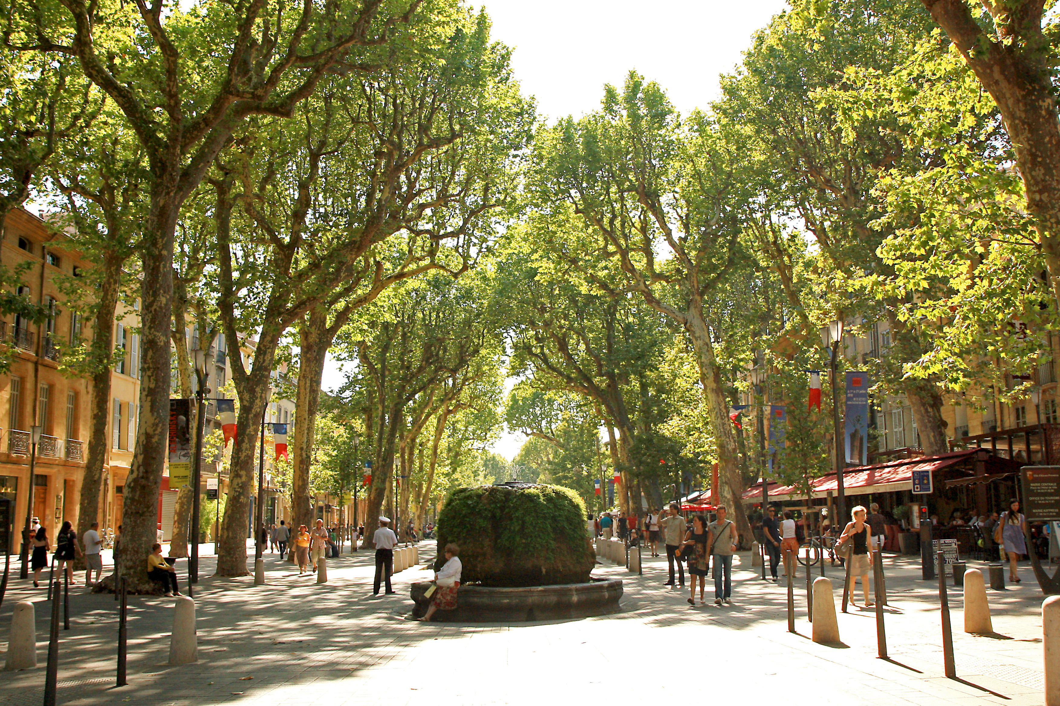 Фотографии Экс-ан-Прованса (Aix-en-Provence) - достопримечательности, что посмотреть в Экс-ан-Провансе, картины Экс-ан-Прованса, улицы Экс-ан-Прованса