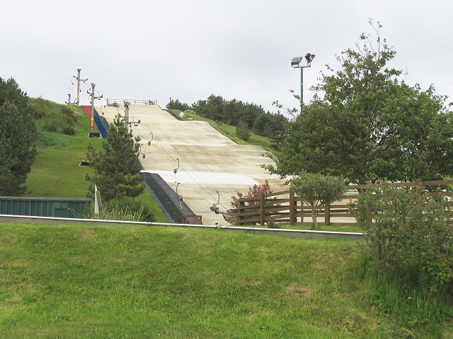 File:Dry ski slope at Pembrey Country Park - geograph.org.uk - 176588.jpg