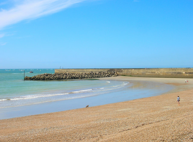 Eastern Breakwater - geograph.org.uk - 488804