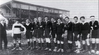 File:Fiorentina 1926-1927.jpg