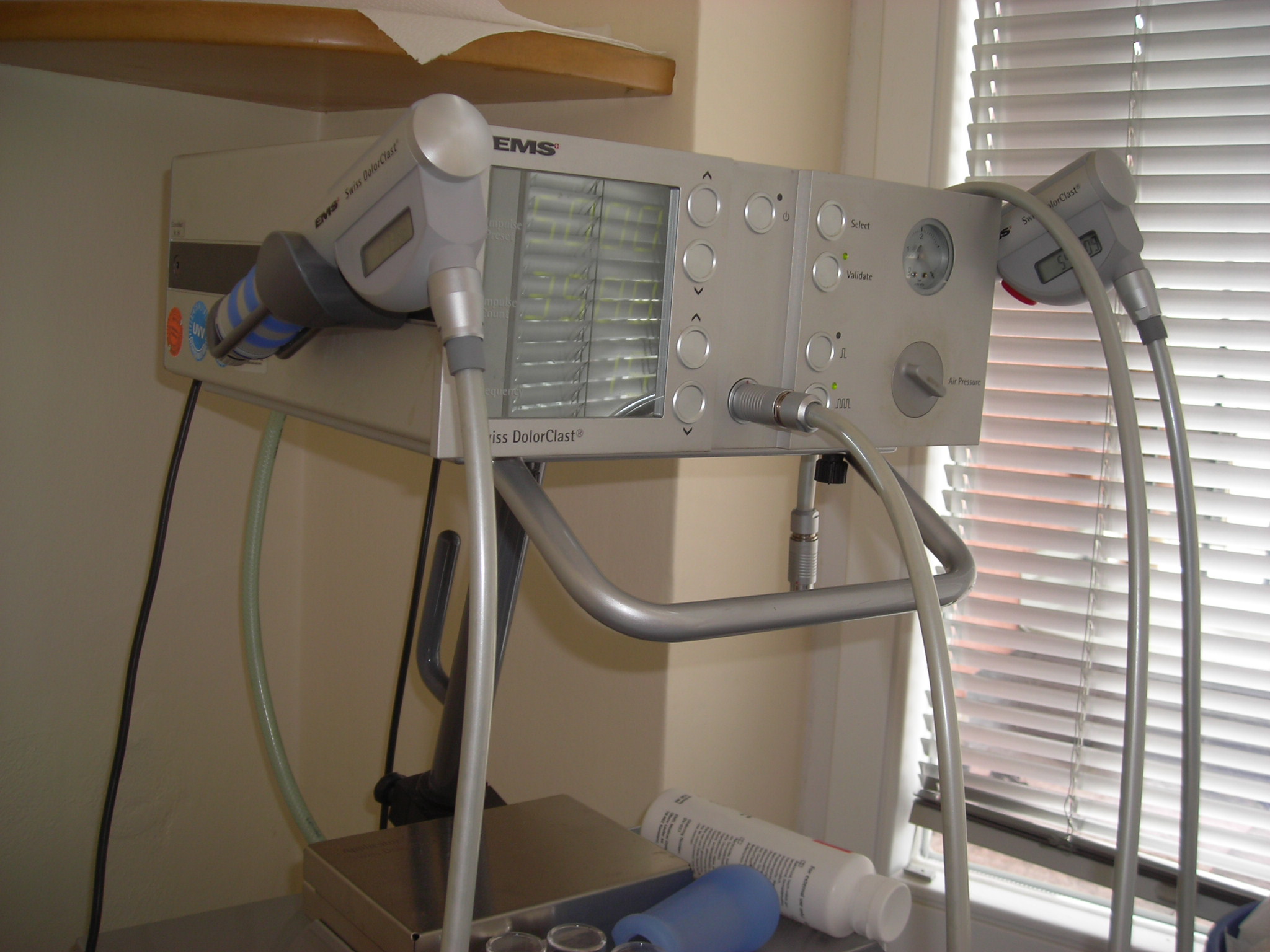 Extracorporeal shock wave therapy device.