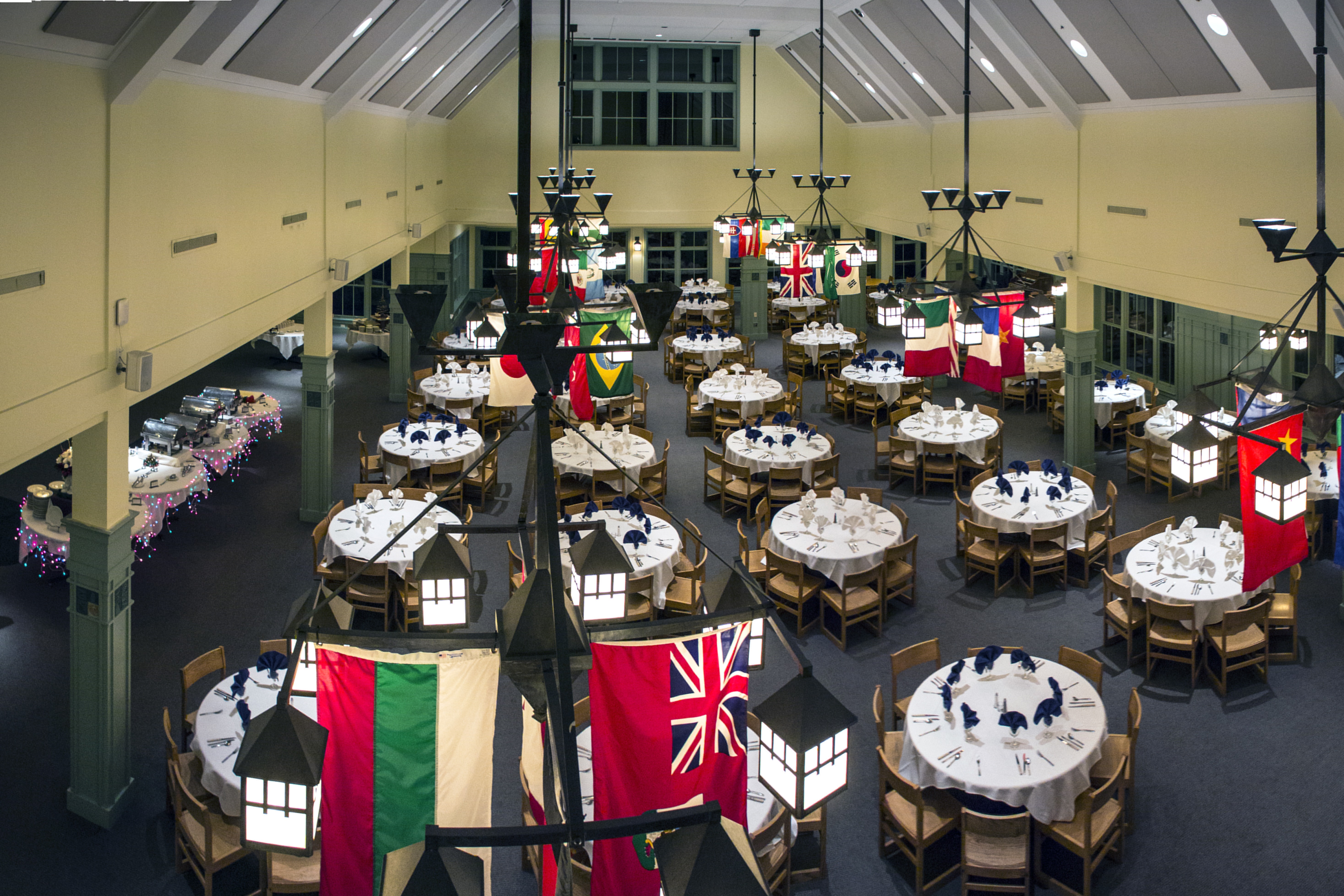 Dining hall. Military Dining Hall. Bromsgrove School Dining Hall. School Canteen Hall with the least investment. Prison Dining Hall.