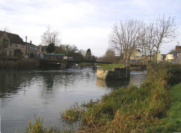 File:High Locks on River Welland, Deeping Gate - geograph.org.uk - 640980.jpg