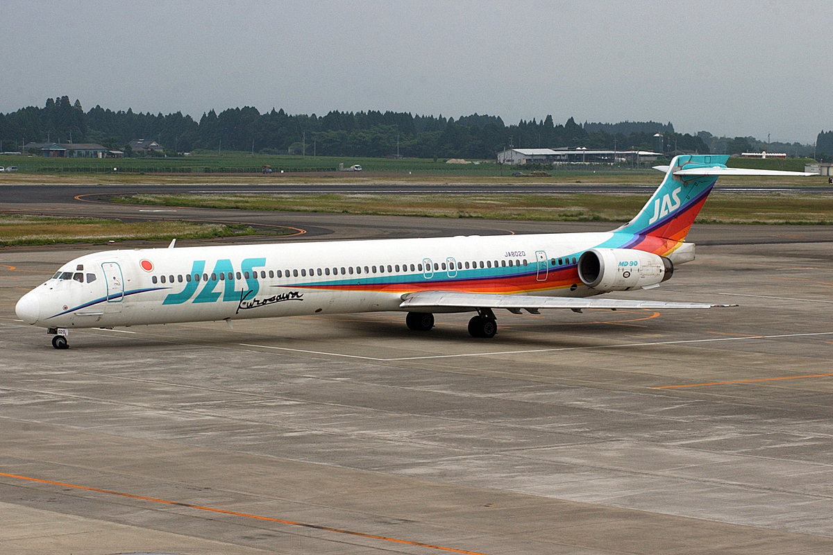 File Japan Air System Md 90 30 Ja80 Jpg Wikimedia Commons