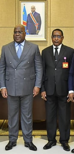 File:Jean Elongo Ongona et le Président Felix Tshisekedi Tshilombo.jpg