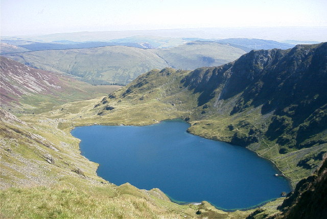 File:Llyn Cau, Cadair Idris - geograph.org.uk - 9787.jpg