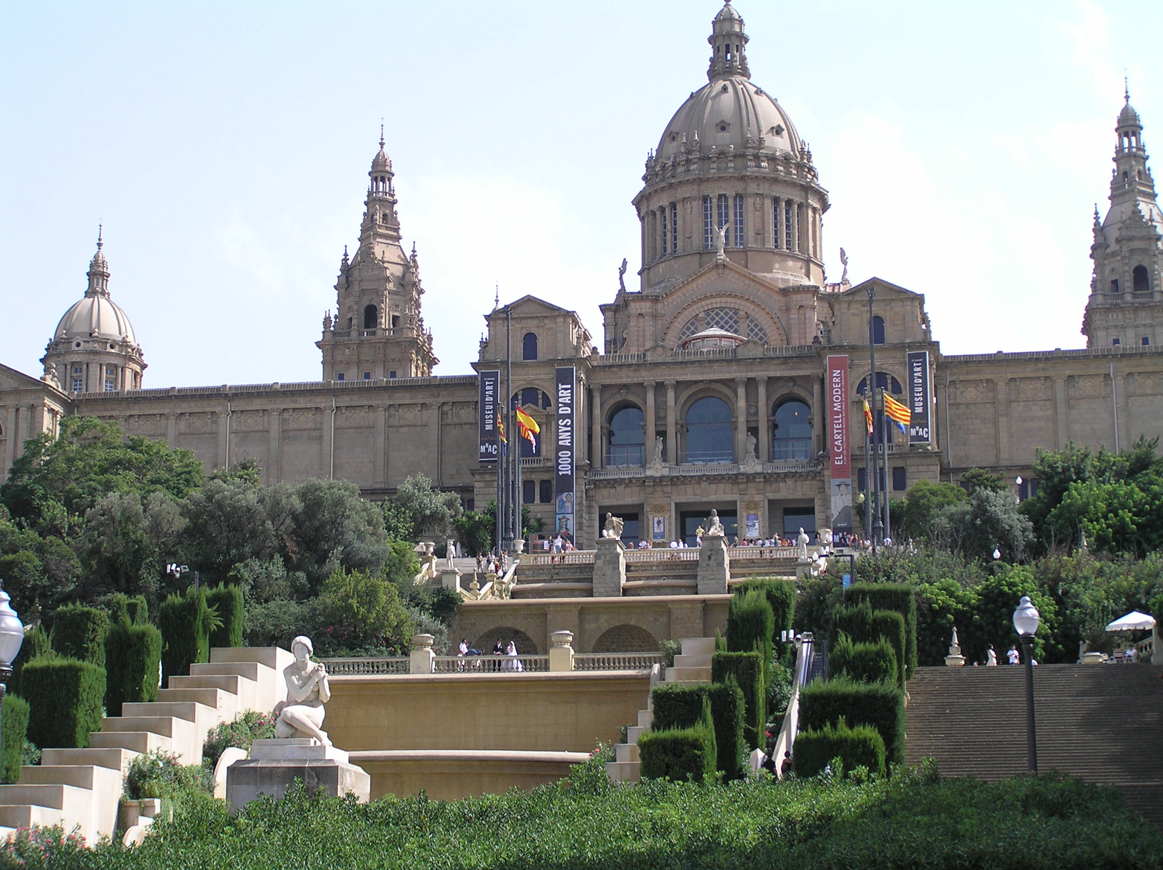 Национальный музей искусства каталонии. Museu Nacional d'Art de Catalunya. Барселона каталонская школа. MNAC Barcelona. Испания национальный дворец.