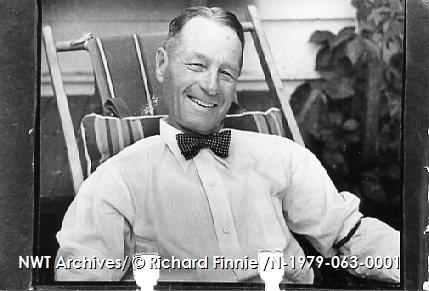 File:Oswald Sterling Finnie, in 1946, by Richard Finnie - N-1979-063-0001 141.jpg