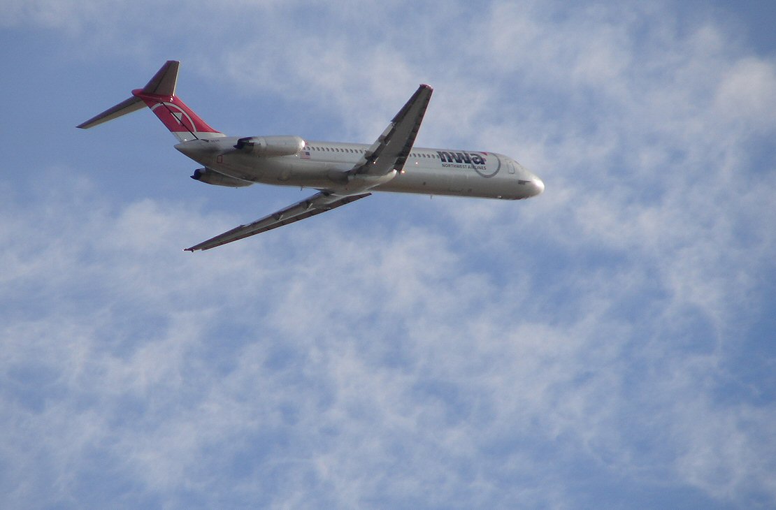 THE McDonnell Douglas DC-9 (344390511).jpg