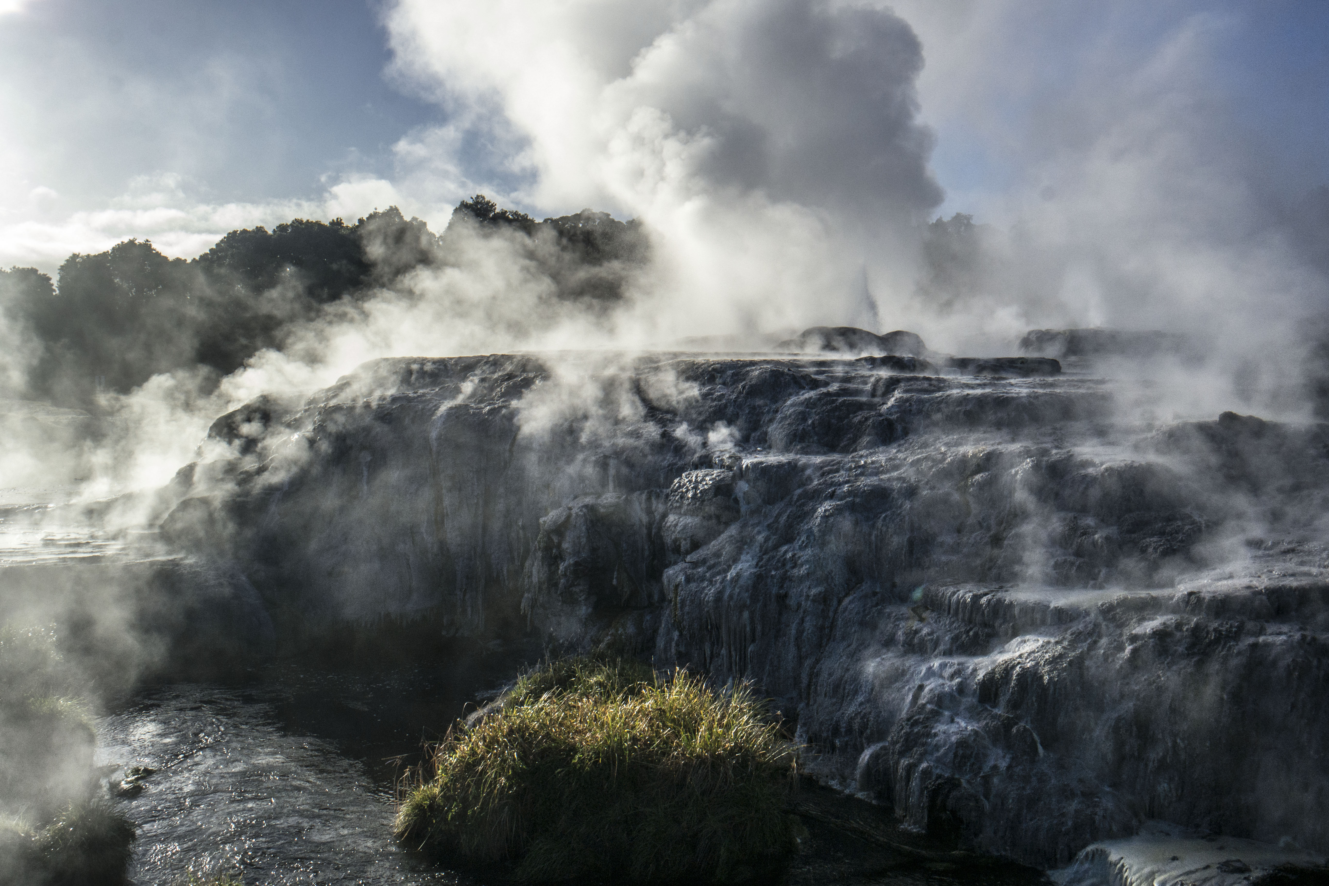 File:Te Puia Springs.jpg - Wikimedia Commons