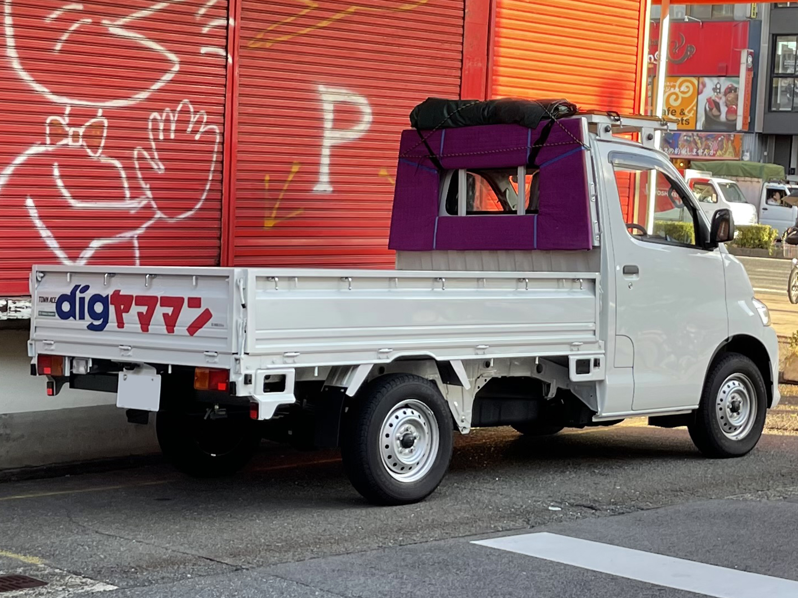 ファイル:Toyota TOWNACE TRUCK DX 2WD・5MT (5BF-S403U-TMRFJD) rear