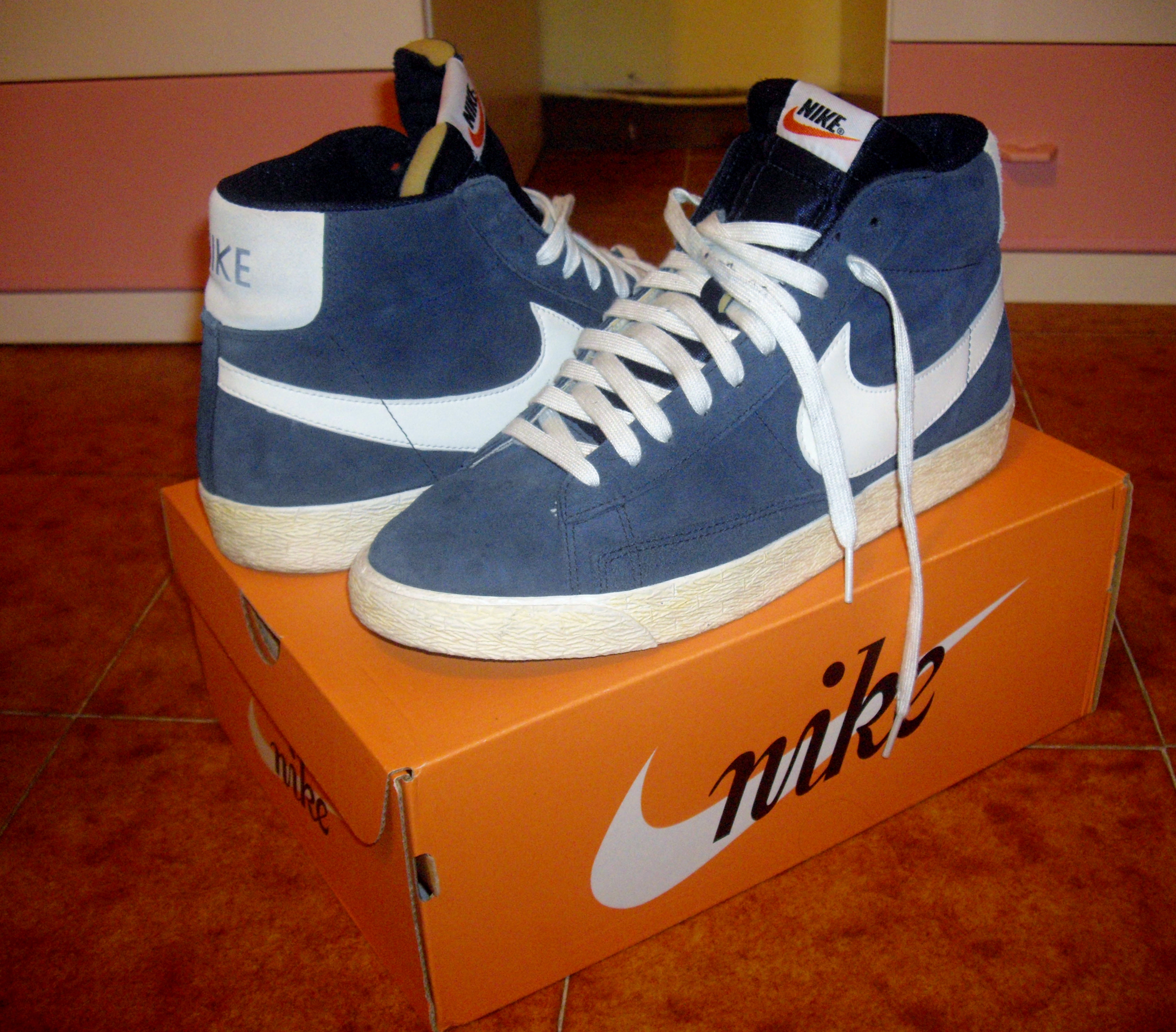 history of nike blazer