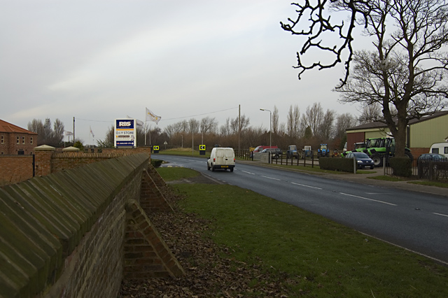 File:A1033, Camerton - geograph.org.uk - 1107053.jpg