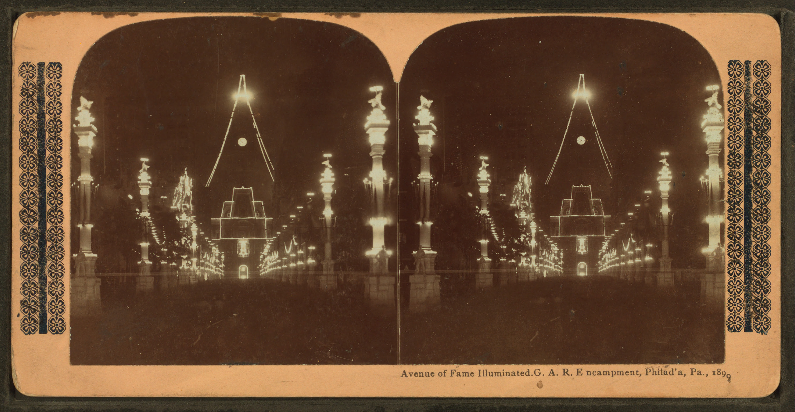 File:Avenue of Fame illuminated, G.A.R. (Grand Army of the Republic) encampment, Philadelphia, 1899, from Robert N. Dennis collection of stereoscopic views.jpg - Wikimedia Commons