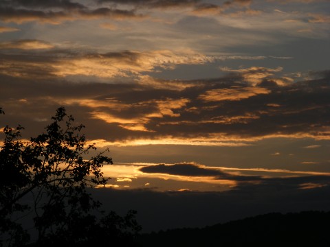 File:Dark-Sunrise 13197-480x360 (4791793752).jpg