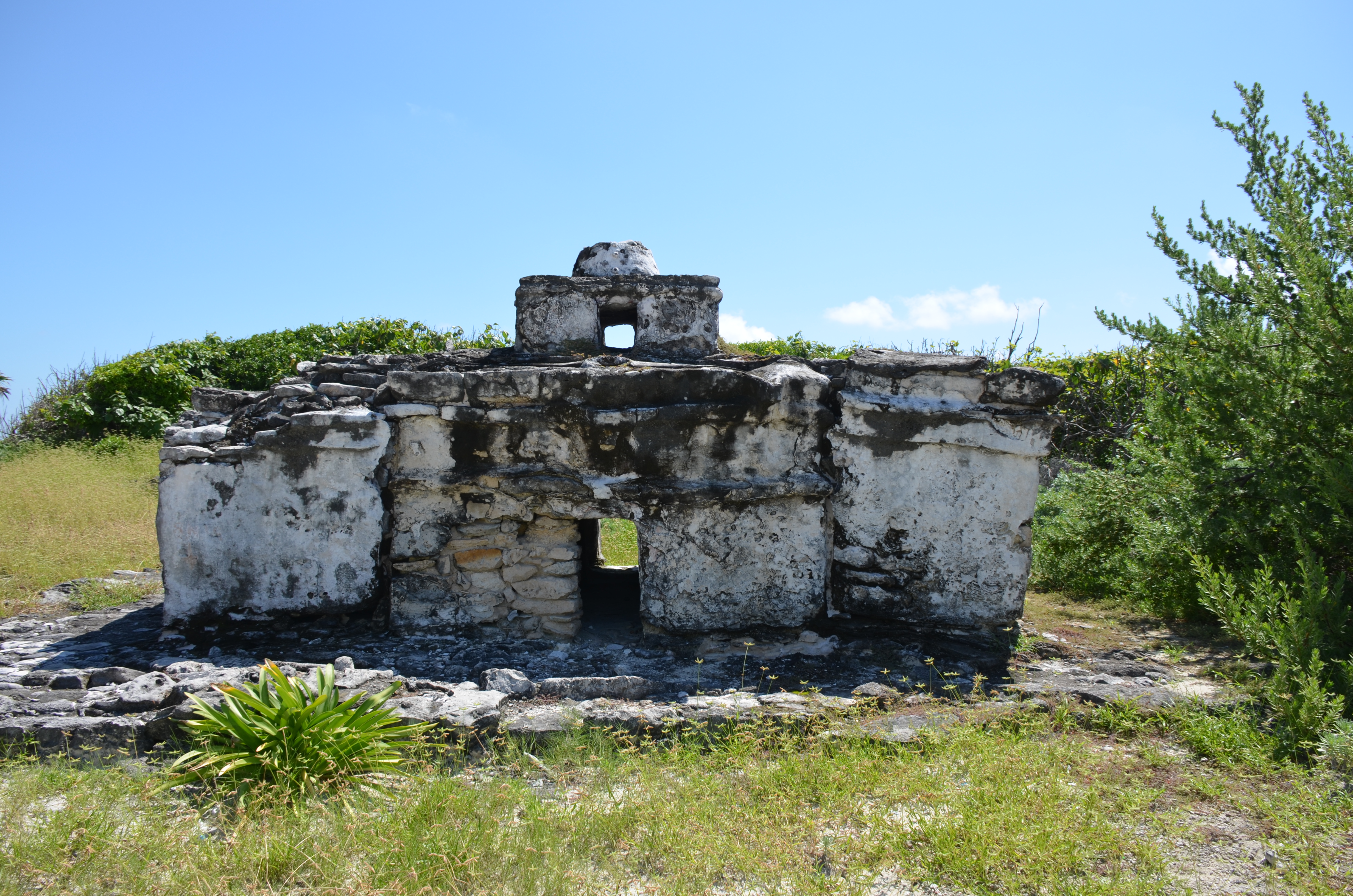File:El Caracol, Punta Sur, isla de Cozumel, Mé - Wikimedia Commons