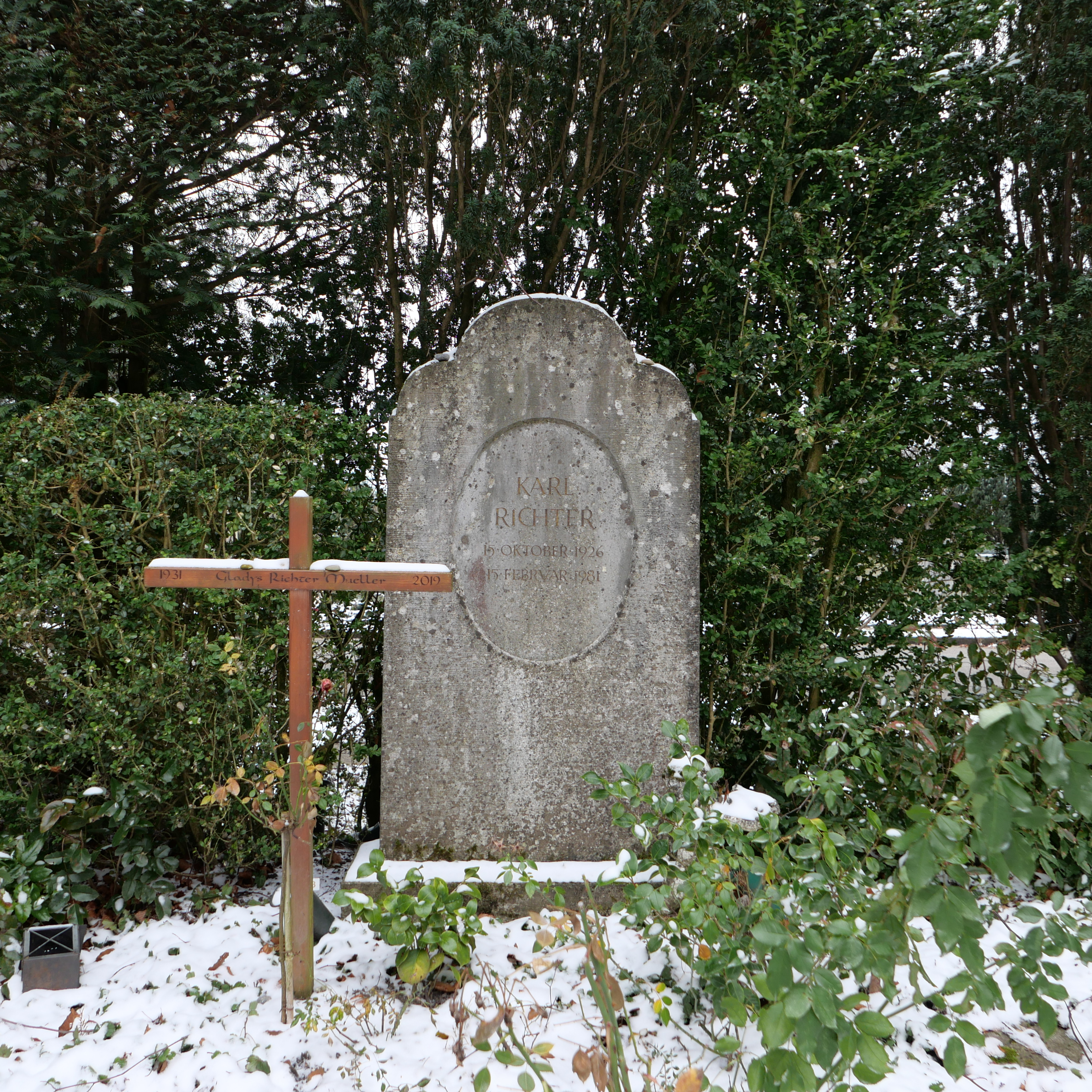 Het graf in januari 2024.