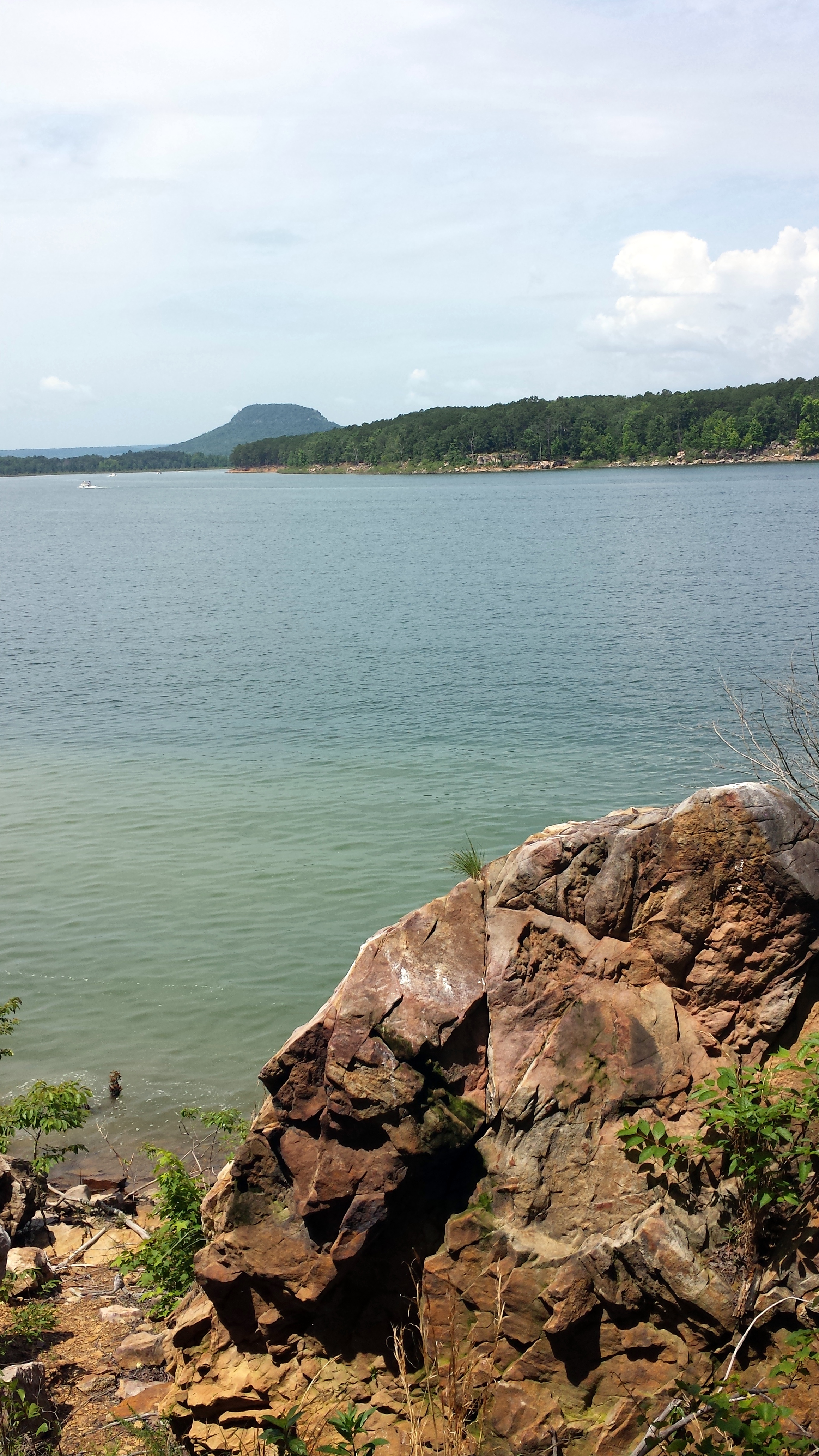 Photo of Greers Ferry Lake