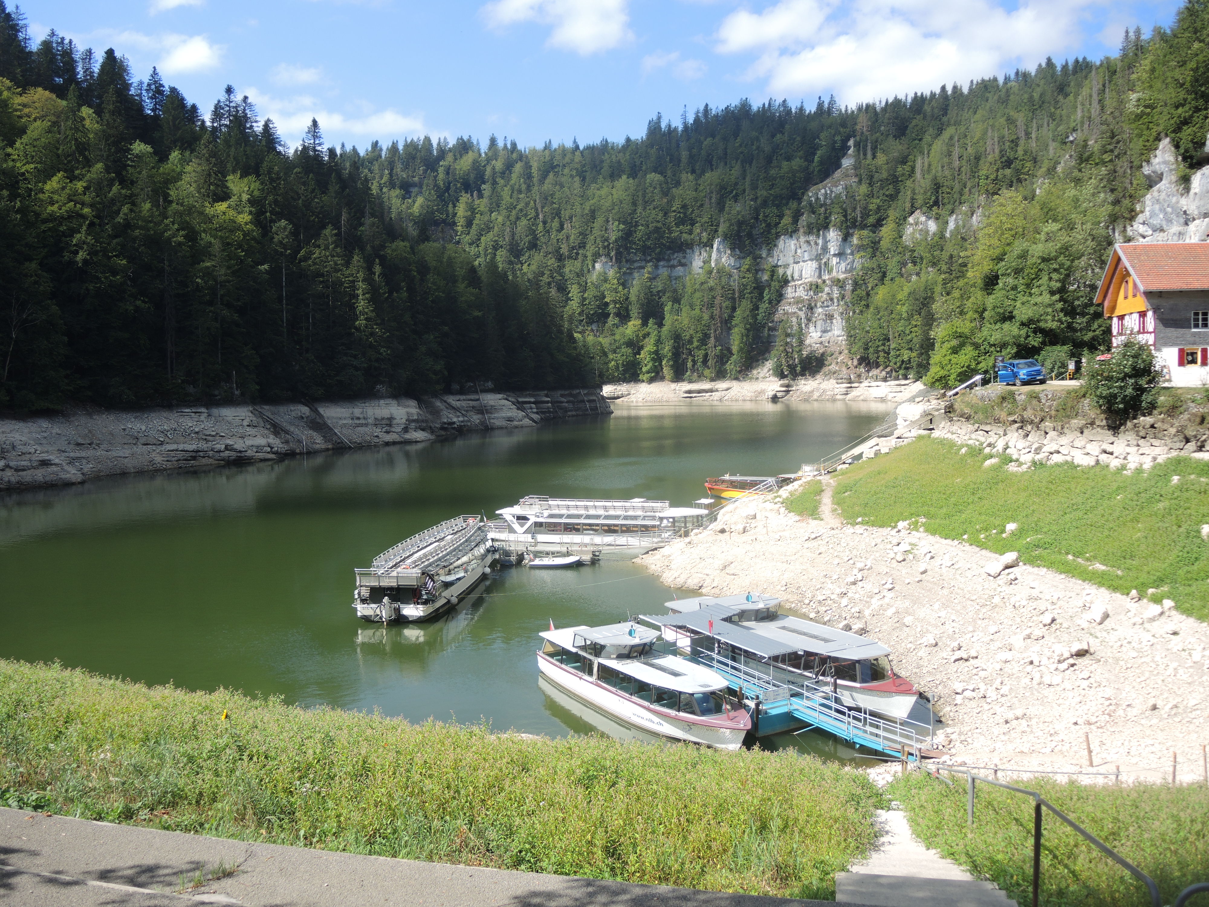 Lac des. Брёнэт. Бренет. Spie Lac de Thoune.