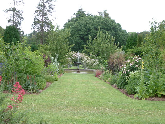 File:Picton Castle - Walled Garden - geograph.org.uk - 196816.jpg