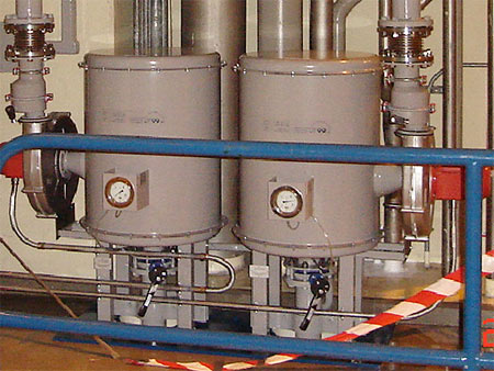 File:UT99 AG UPF-OTV Ölnebelabscheider Schmieröltank-Entlüftung Turbine  redundante Ausfuehrung Kernkraftwerk.jpg - Wikimedia Commons
