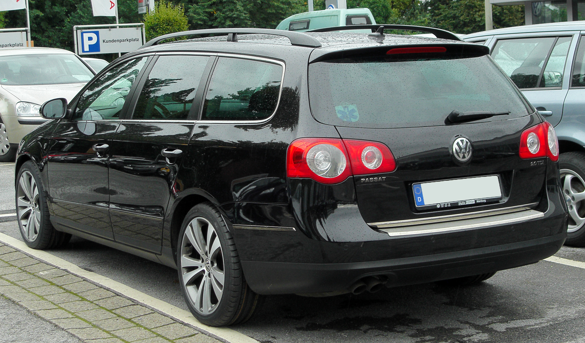 File:VW Passat B6 Variant 2.0 TDI Individual rear 20100829.jpg - Wikipedia