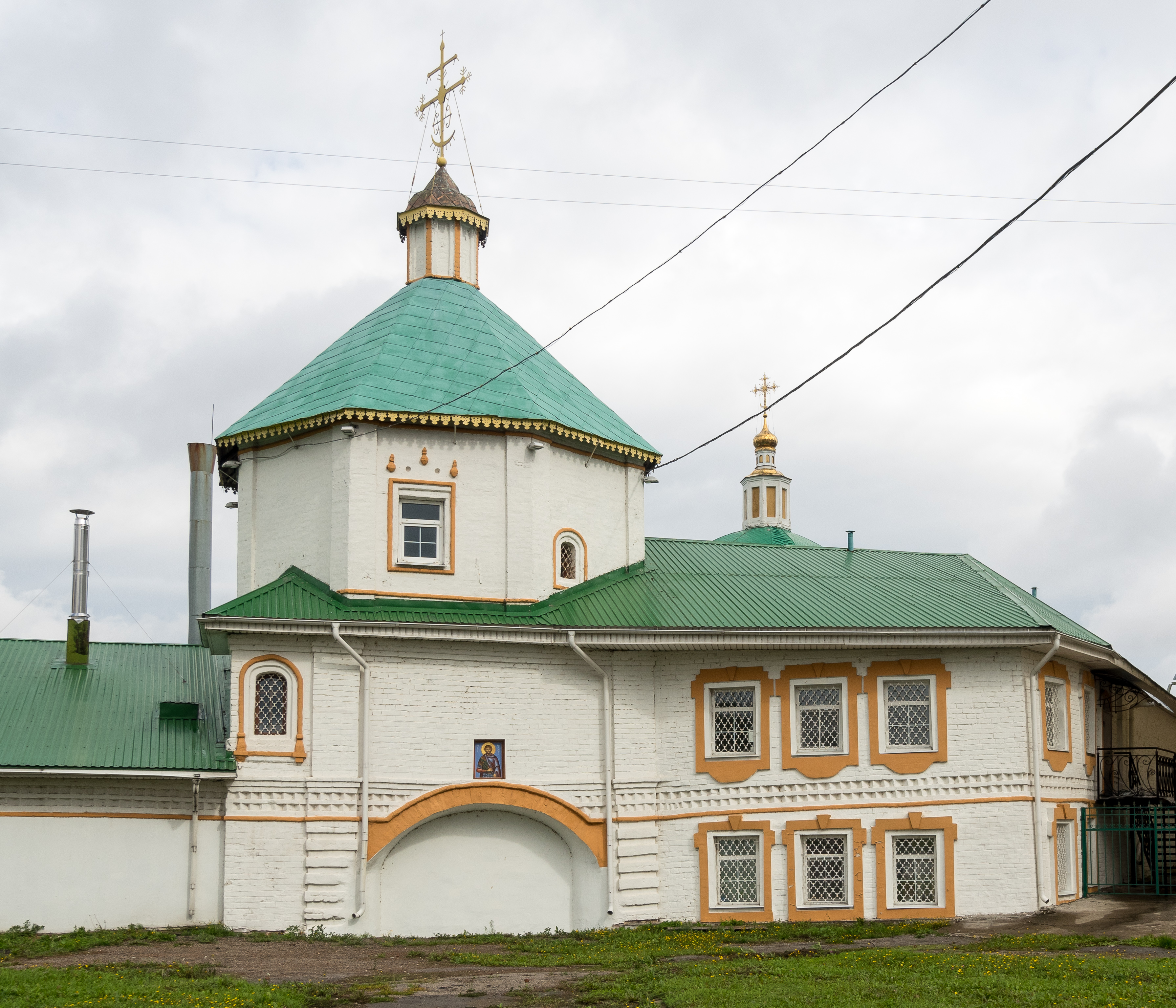 Храм великомученика Феодора Стратилата