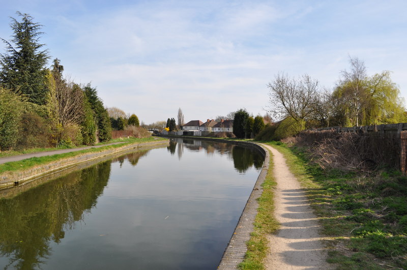 File:Birmingham Canal - geograph.org.uk - 2324410.jpg