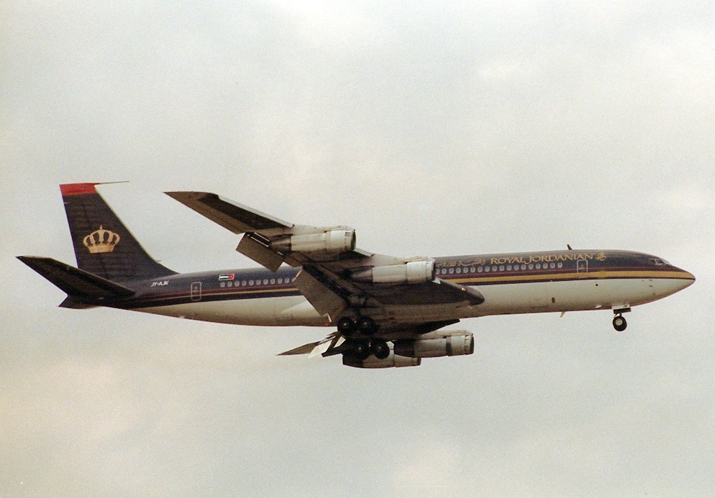 Royal sales jordanian 27