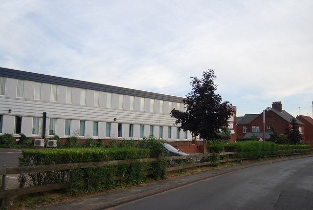 File:Cringleford Business Centre, Intwood Rd - geograph.org.uk - 1969724.jpg