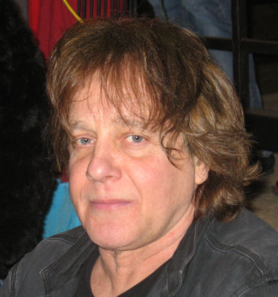 File:Eddie-money-post-concert.jpg