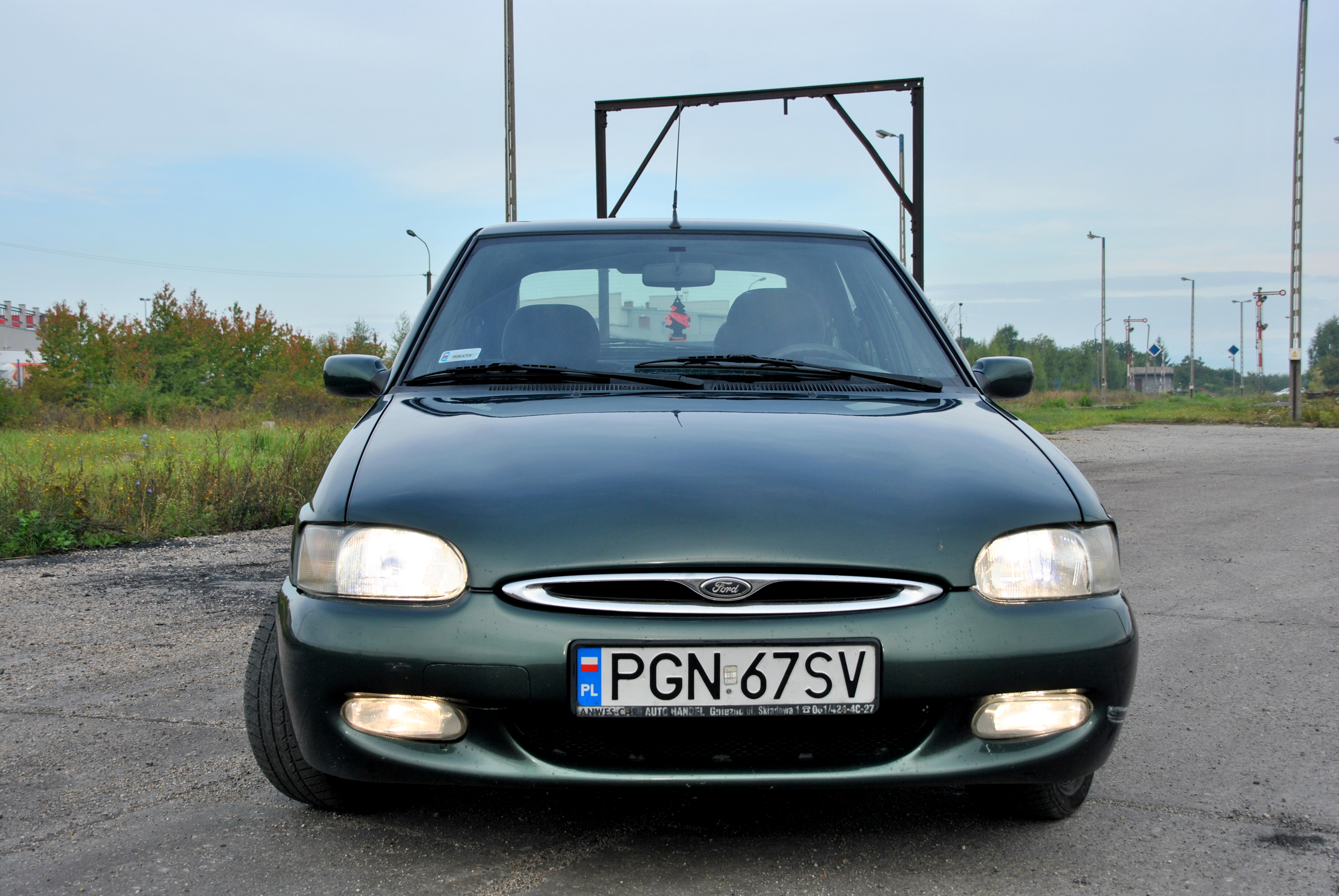 1998 Ford escort wikipedia #7