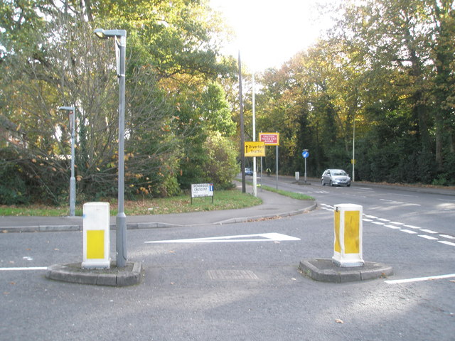 File:Junction of Ironbridge Crescent and the A27 - geograph.org.uk - 609526.jpg