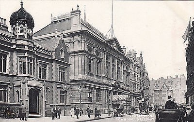 File:Kensington Town Hall and Library, London.jpg