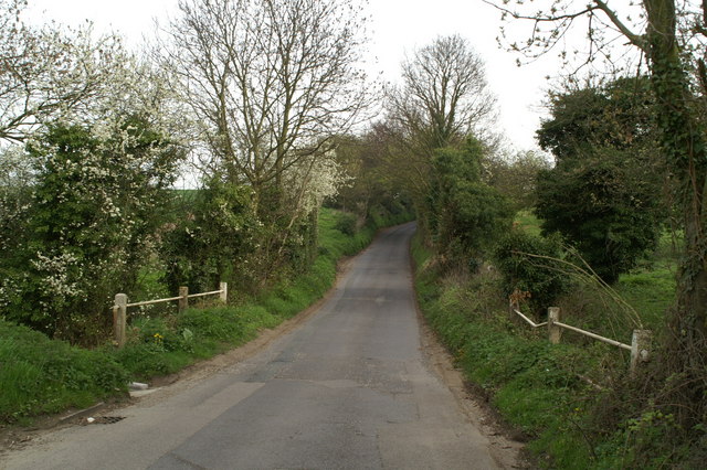 File:Lane from Boughton Street to Staplestreet - geograph.org.uk - 156534.jpg