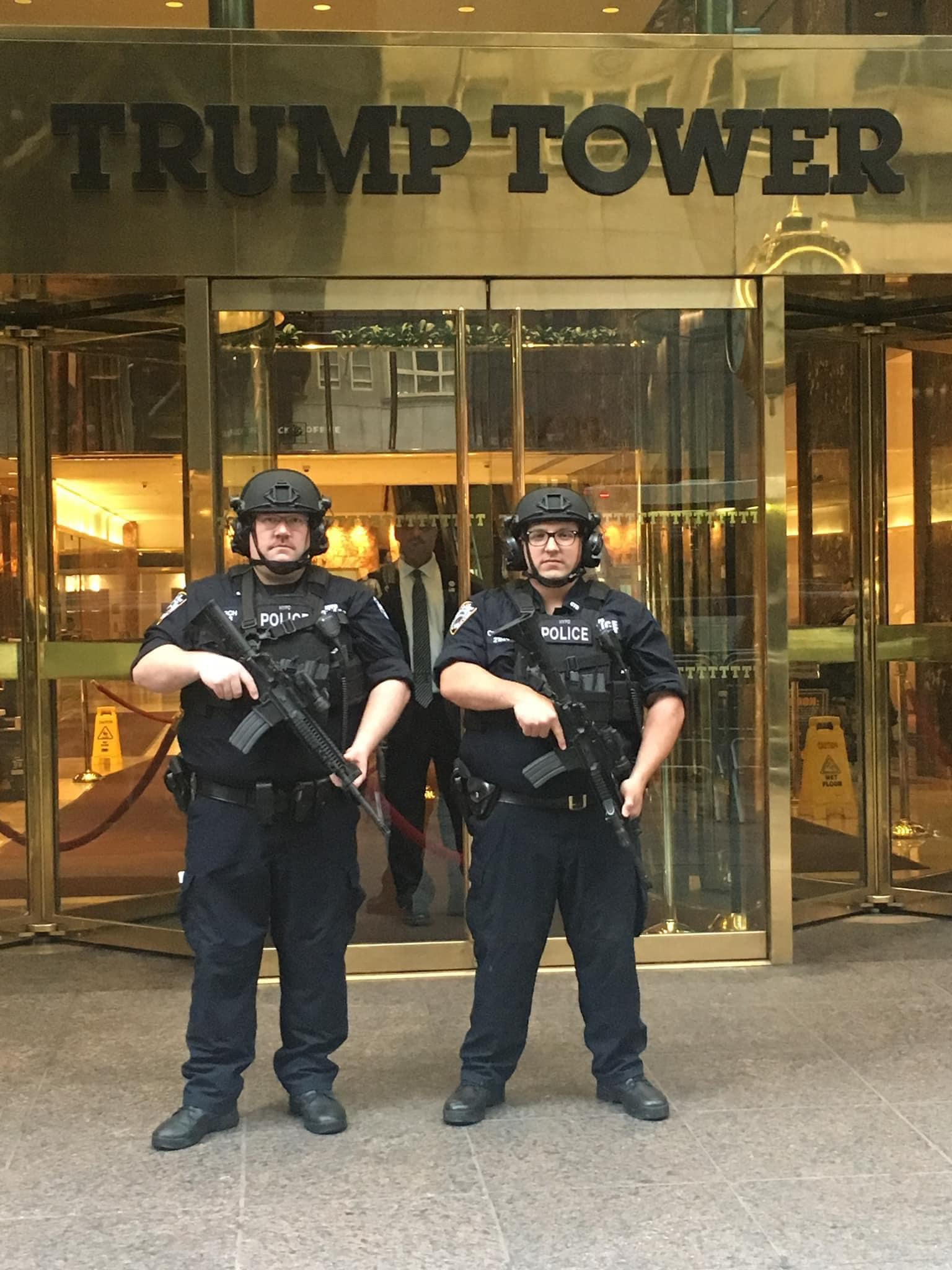 Trump Tower - Wikipedia