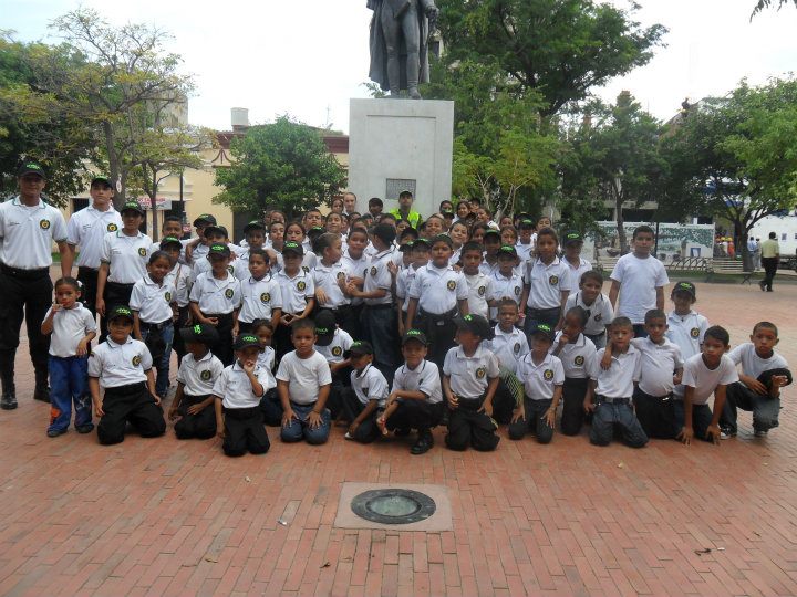 File:Policia Civica Juvenil De Santa Marta D.T.H.C.jpg