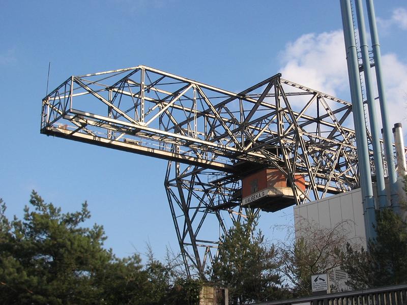 Demag (Deutsche Maschinenbau-Aktiengesellschaft)  Portalkran_Vaubeka_Berlin-Tempelhof_2