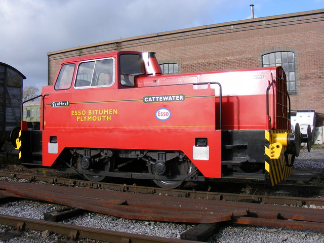 File:Restored Diesel Locomotive - geograph.org.uk - 1059726.jpg