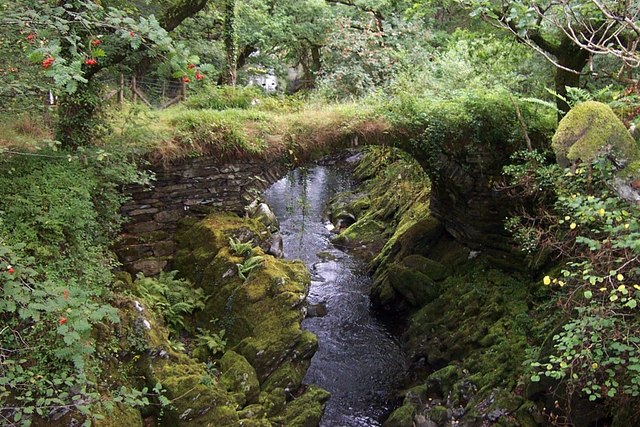 File:Roman Bridge near Penmachno - geograph.org.uk - 224910.jpg