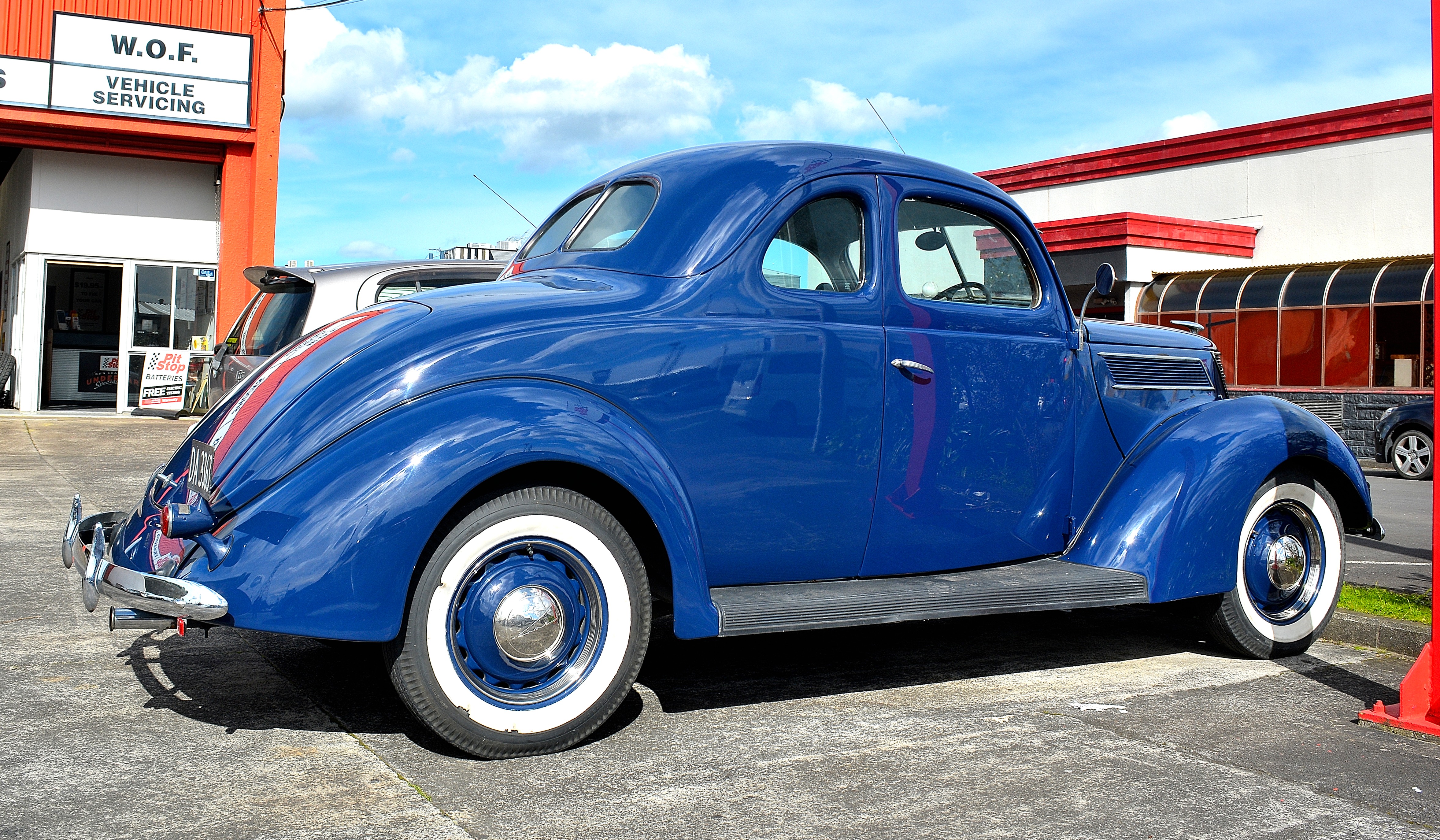 1937 Ford Coupe