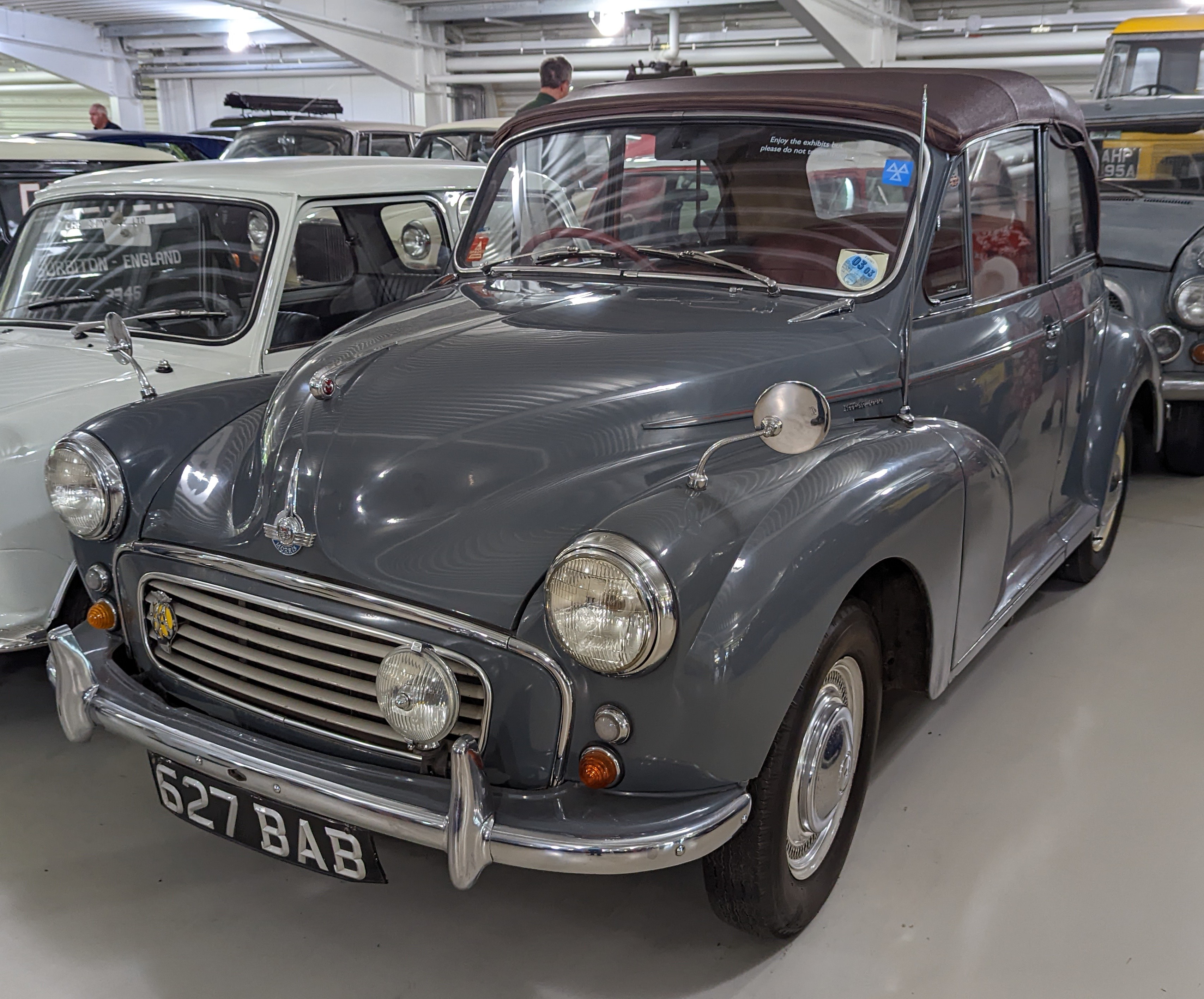 Morris Minor автомобиль 40 х