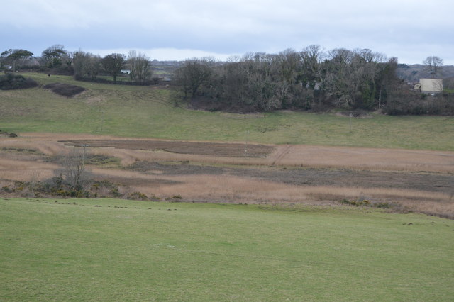 File:Afon Nodwydd Valley - geograph.org.uk - 4438623.jpg