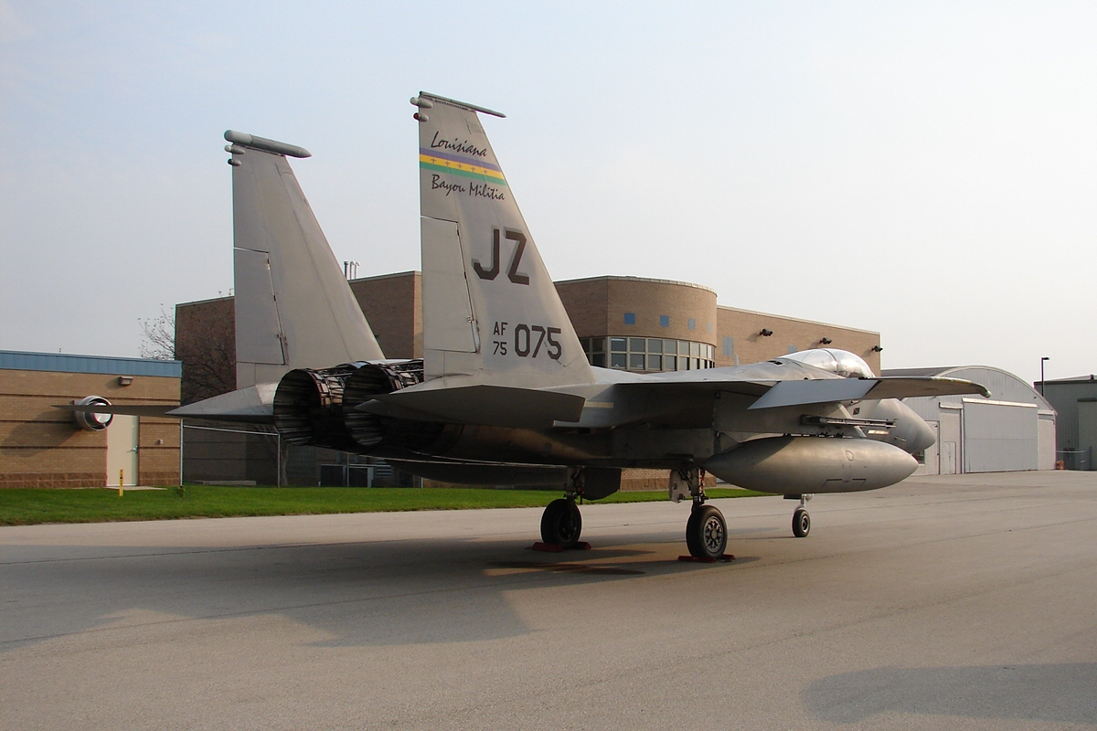 Ahh the F-15 (2922218120).jpg