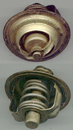 Thermostat voiture , l'ancien thermostat, le thermostat du moteur