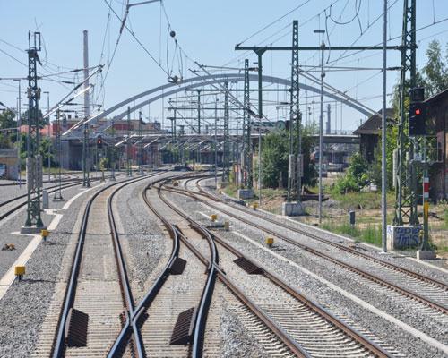 File:Eisenbahnknoten Roßlau-Dessau, Sachsen Anhalt2.jpg