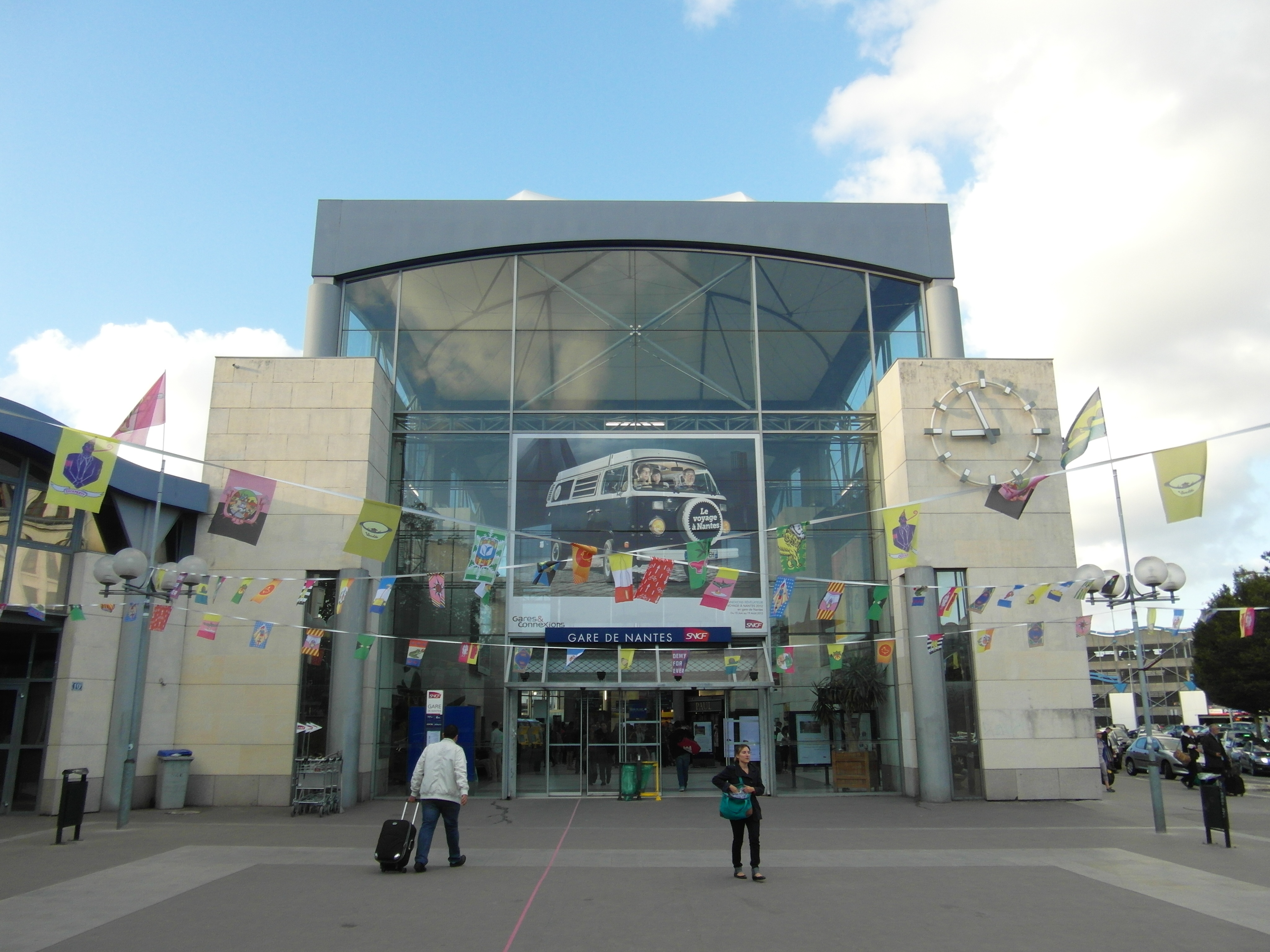 ESTACIÓN DE TREN DE NANTES NANTES FRANCIA