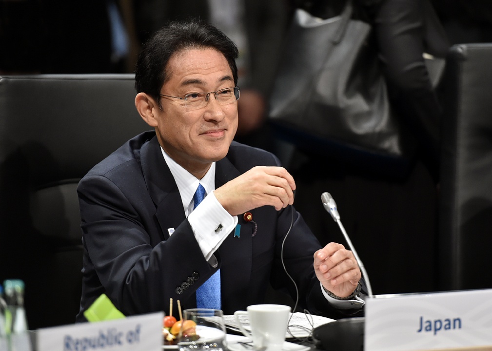 Variante Omicron: il Giappone chiude ufficialmente i propri confini