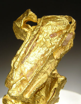 Gold specimen from the old Victoria gold mine. Gold-rl-jsptb39b.jpg