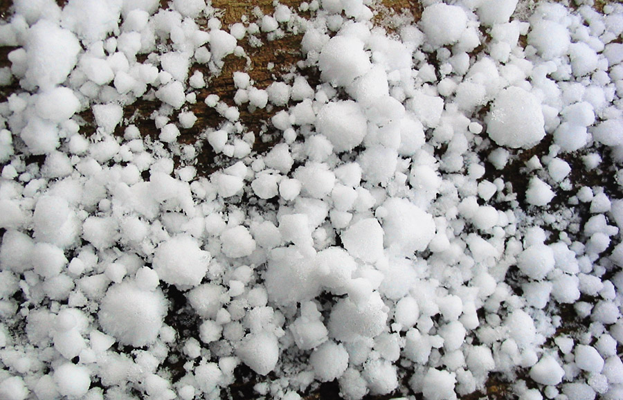 precipitacion nieve granulada snow